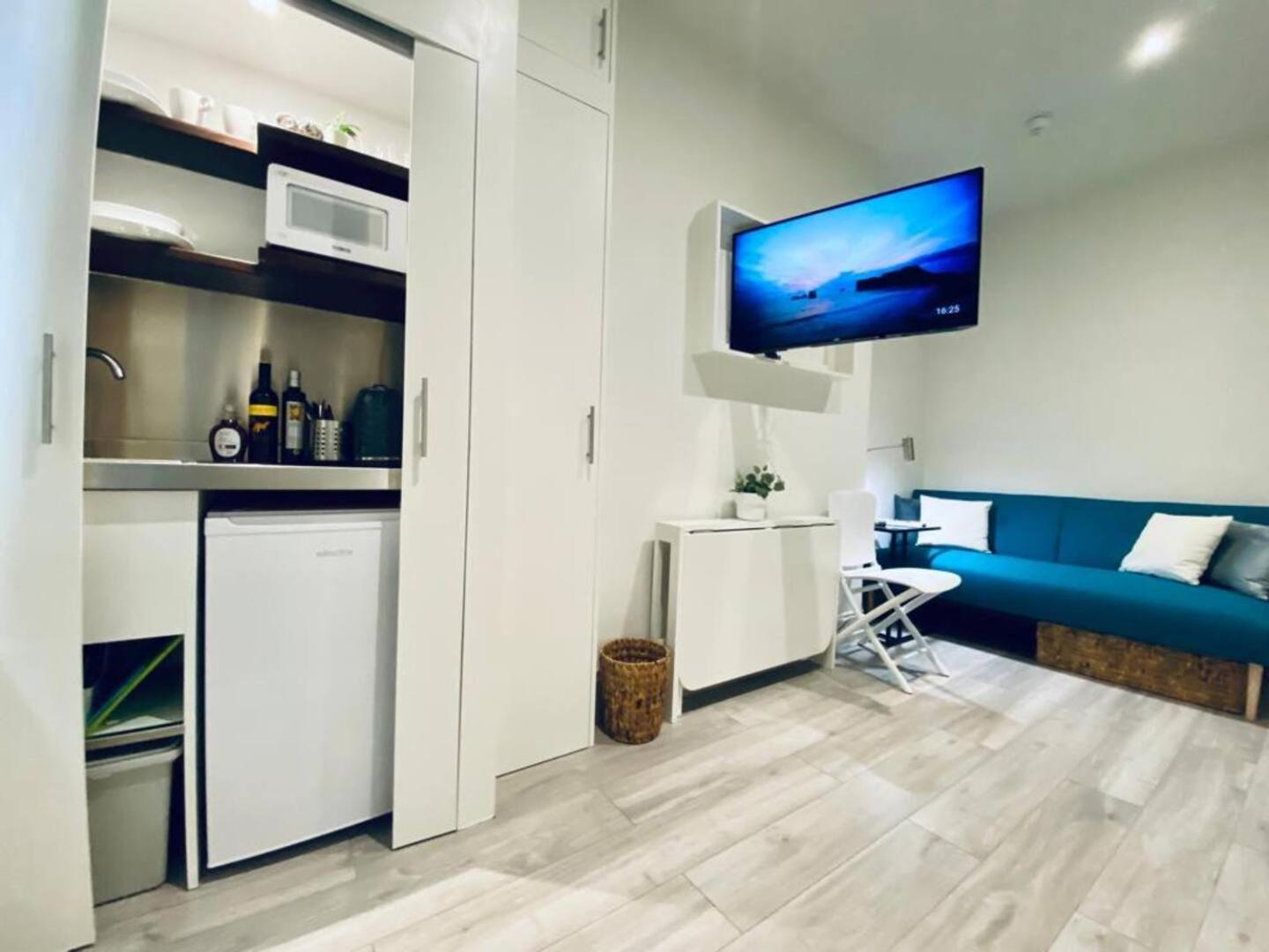 ברייטון Apt 08 Beachside Beauty Central Studio Steps From Cafes מראה חיצוני תמונה
