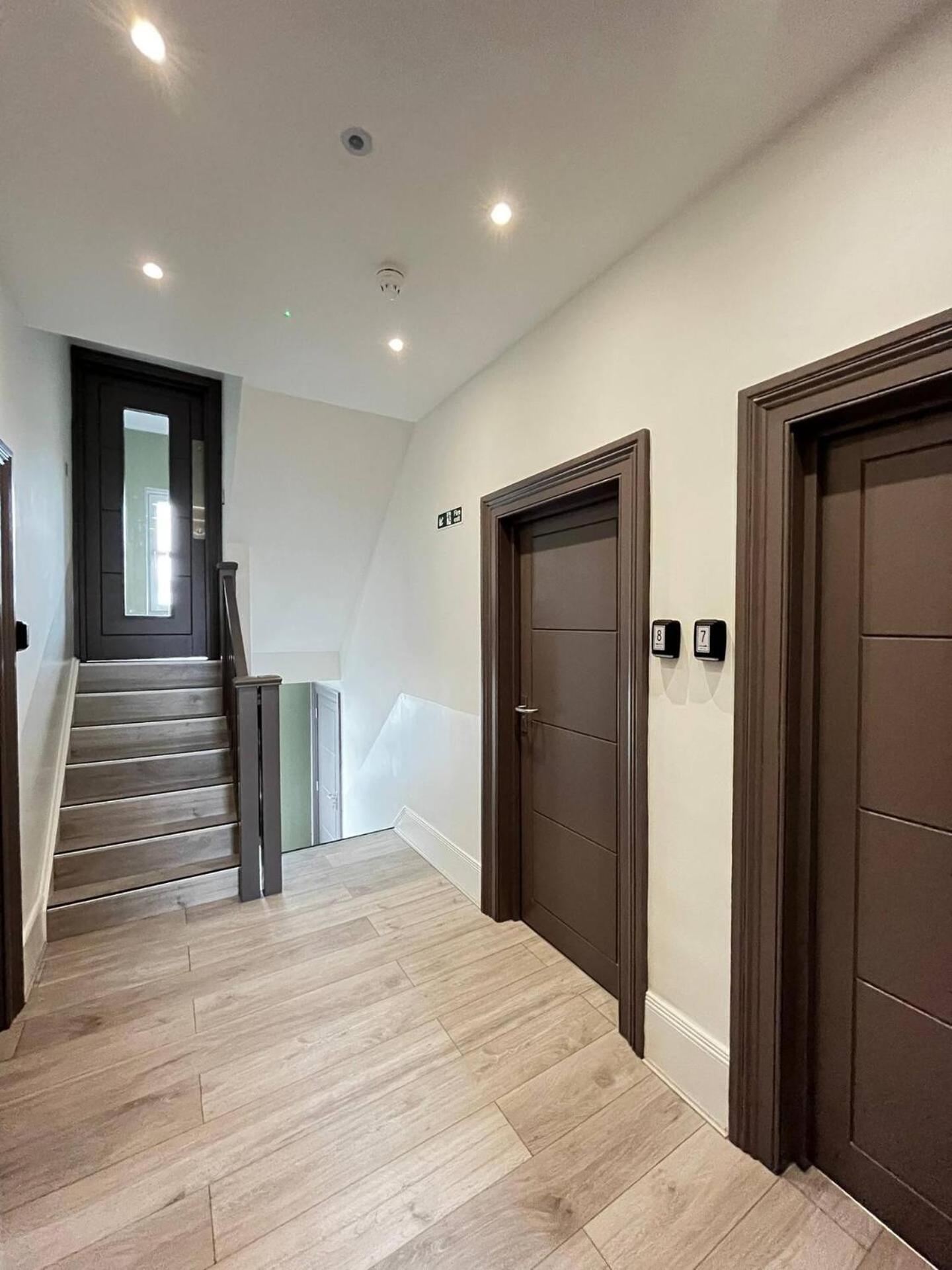 ברייטון Apt 08 Beachside Beauty Central Studio Steps From Cafes מראה חיצוני תמונה
