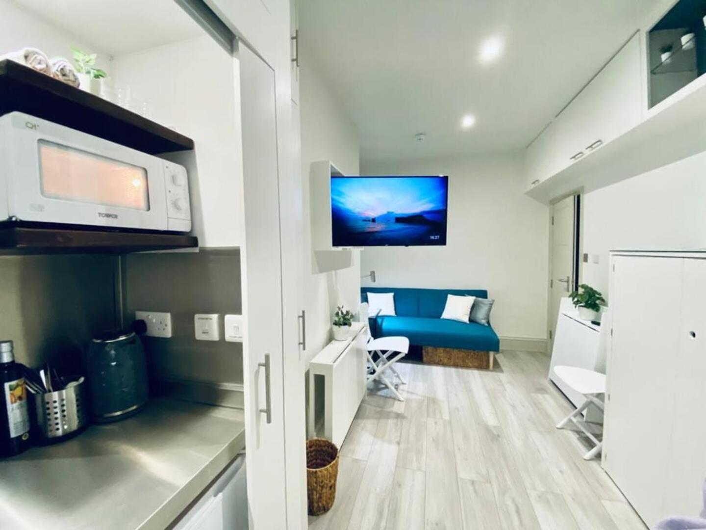 ברייטון Apt 08 Beachside Beauty Central Studio Steps From Cafes מראה חיצוני תמונה